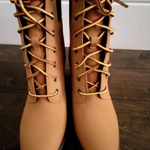 Timberland boots size 8